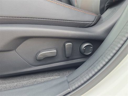 New 2025 Subaru Crosstrek 2.5i Limited image 16