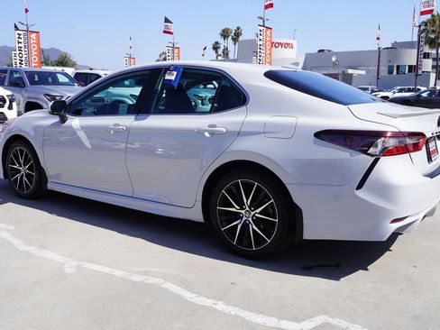 Certified 2024 Toyota Camry SE FWD image 5