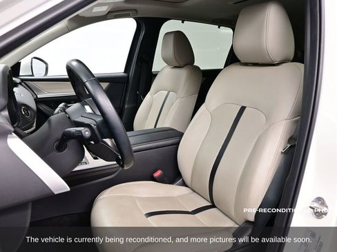 Used 2024 MAZDA CX-90 Plug-In Hybrid w/ Preferred image 7