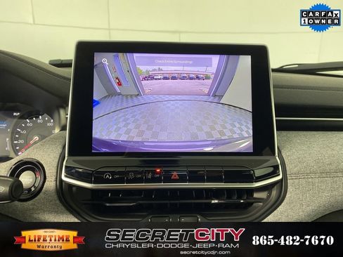 Used 2024 Jeep Compass Latitude AWD/4WD image 22