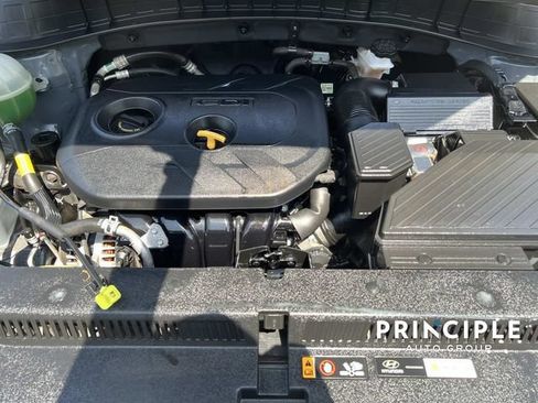 Used 2021 Hyundai Tucson SE FWD image 32