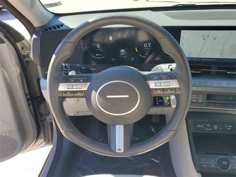 Used 2024 Hyundai Kona Limited image 25