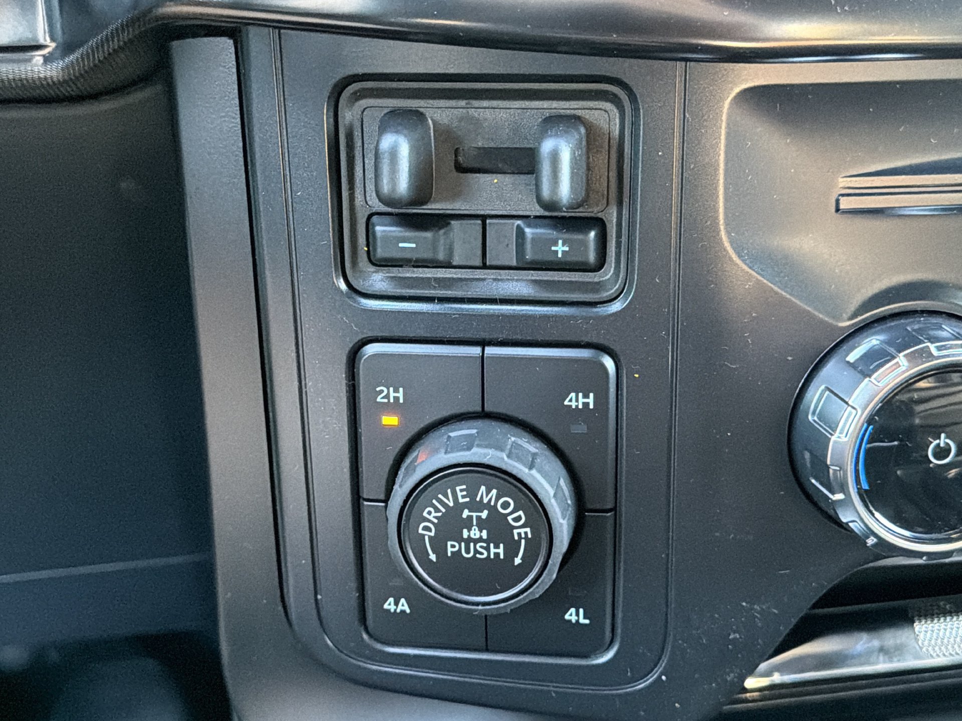 New 2026 Ford F150 Raptor AWD/4WD image 5