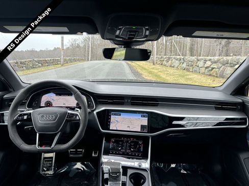 Used 2022 Audi RS 6 w/ Executive Package image 5