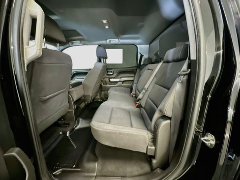 Used 2018 Chevrolet Silverado 1500 LT w/ All Star Edition AWD/4WD image 29