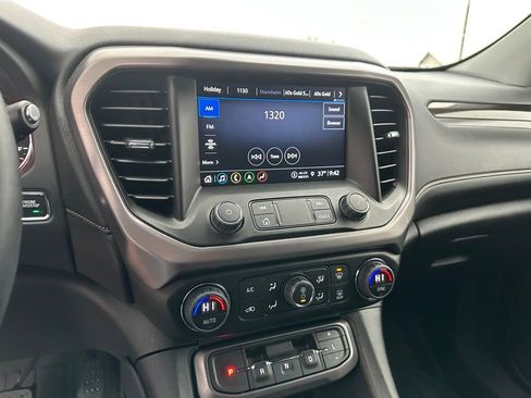 Used 2023 GMC Acadia AT4 w/ Technology Package image 16