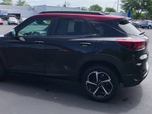 Used 2021 Chevrolet TrailBlazer RS w/ Technology Package AWD/4WD image 6