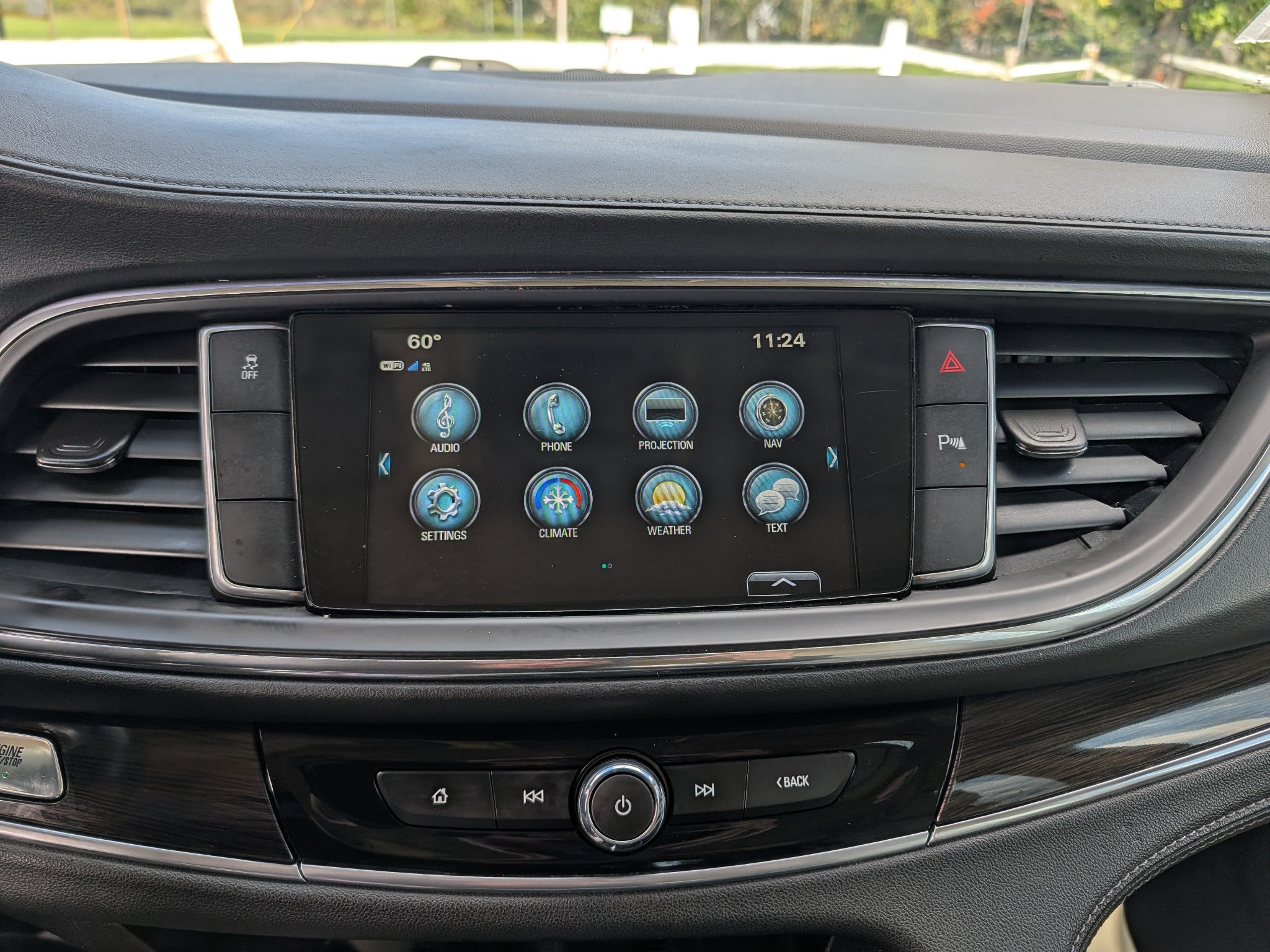 Used 2019 Buick Enclave Essence FWD image 26