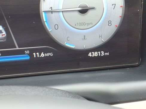 Used 2023 Hyundai Tucson Limited image 13