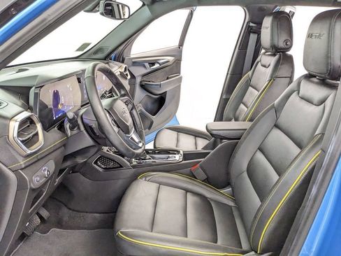 Used 2025 Chevrolet TrailBlazer ACTIV w/ Convenience Package AWD/4WD image 67