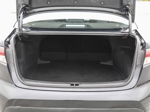 Certified 2025 Toyota Corolla LE image 26