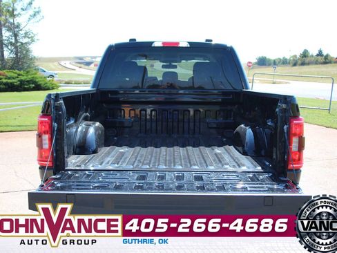 Used 2022 Ford F150 XLT w/ Equipment Group 302A High image 9