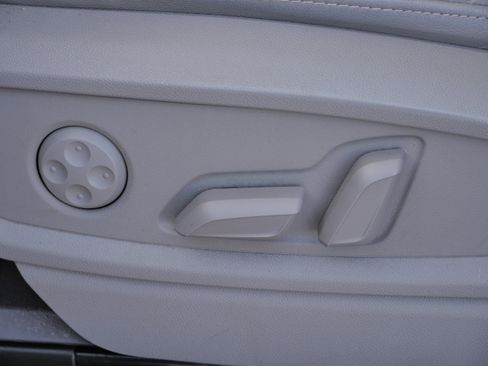 Used 2023 Audi Q5 2.0T Premium Plus w/ Premium Plus Package image 20