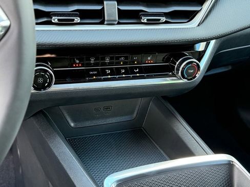 New 2026 Chevrolet Equinox LT image 14