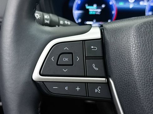 Used 2025 Toyota Grand Highlander FWD image 36