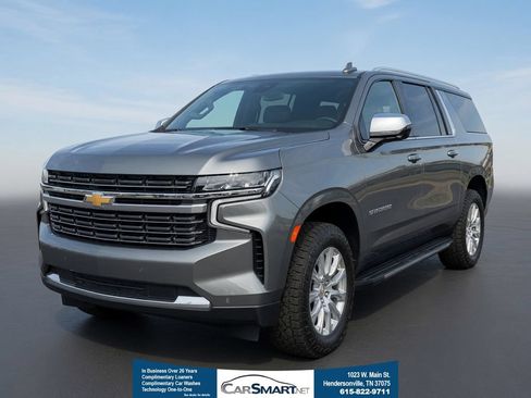 Used 2023 Chevrolet Suburban Premier RWD image 1