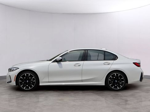 Used 2026 BMW 330i xDrive Sedan AWD/4WD image 4