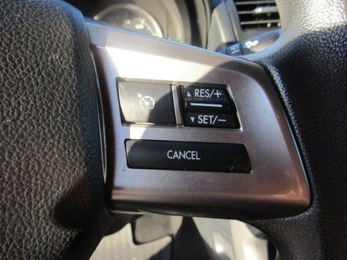 Used 2015 Subaru Forester 2.5i Premium w/ All-Weather Package AWD/4WD image 23