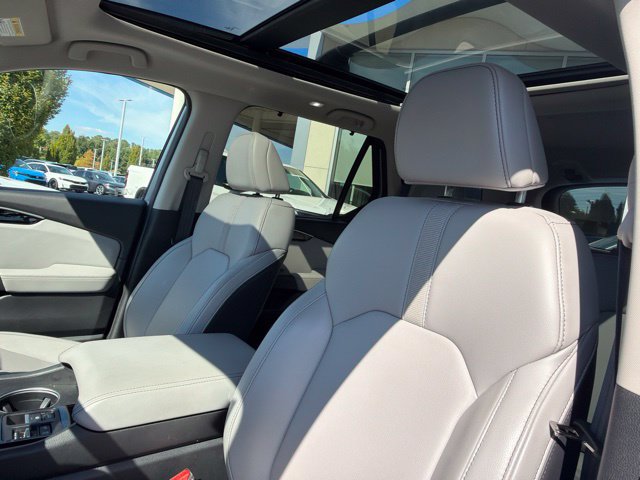 Certified 2023 Honda Pilot Touring image 17