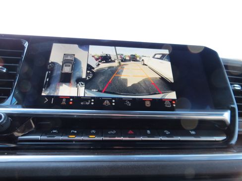 Used 2025 Chevrolet Silverado 1500 RST image 28