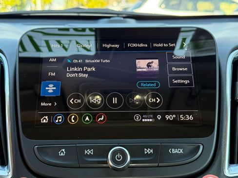 Used 2024 Chevrolet Malibu LT FWD image 35