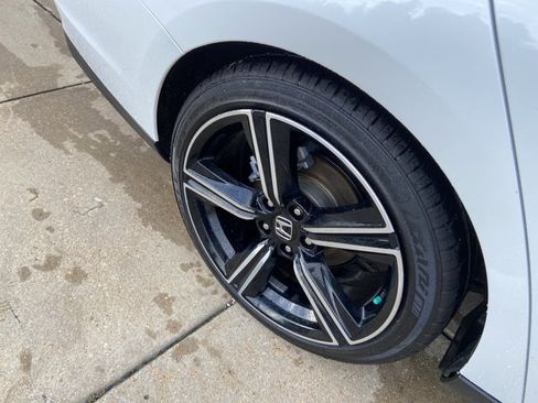Used 2024 Honda Accord Sport image 21