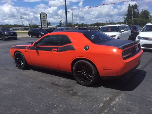Used 2023 Dodge Challenger R/T Scat Pack w/ T/A Package RWD image 3