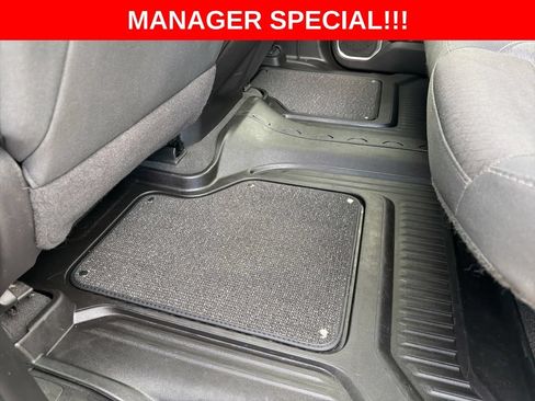 Used 2024 Chevrolet Silverado 1500 RST w/ Max Trailering Package AWD/4WD image 16