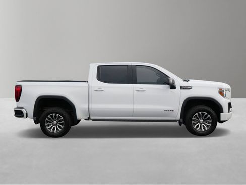 Used 2022 GMC Sierra 1500 AT4 w/ AT4 Preferred Package image 5