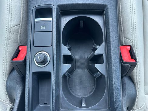 Used 2022 Audi Q3 2.0T Premium image 31