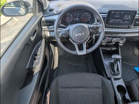 Used 2023 Kia Rio S FWD image 10
