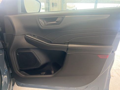 Certified 2024 Ford Escape Active image 10