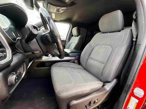 Used 2019 RAM 1500 Big Horn AWD/4WD image 23