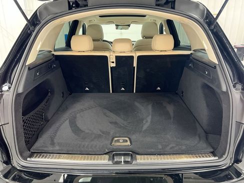 Used 2022 Mercedes-Benz GLC 300 4MATIC image 24
