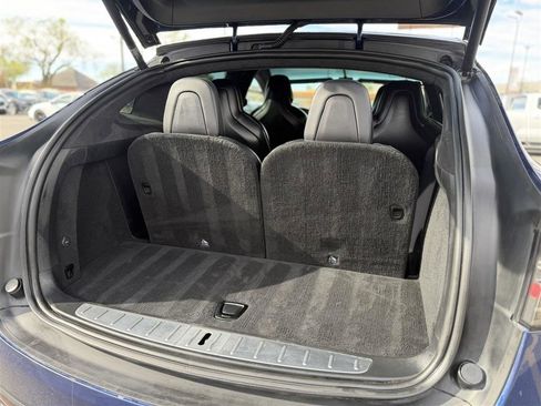 Used 2017 Tesla Model X 75D image 14