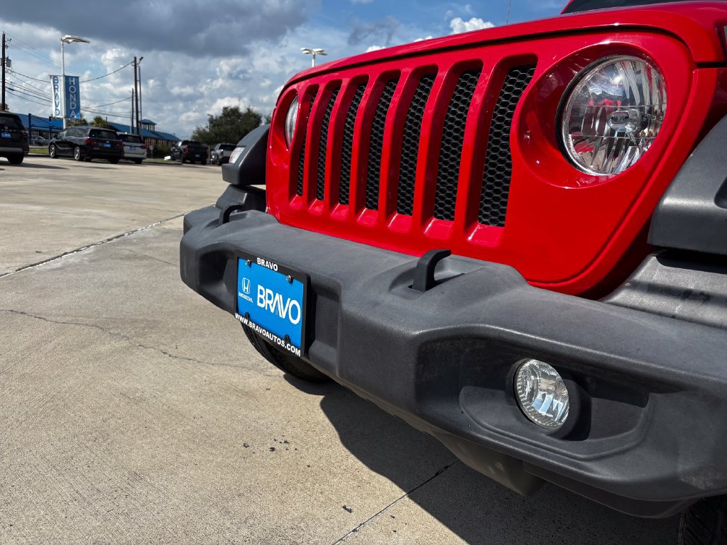 Used 2018 Jeep Wrangler Unlimited Sport AWD/4WD image 11