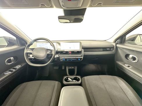 Used 2024 Hyundai Ioniq 5 SEL AWD/4WD image 3