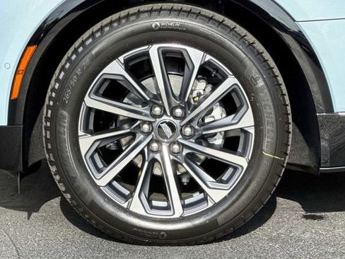 New 2026 Cadillac Lyriq Premium Sport image 25