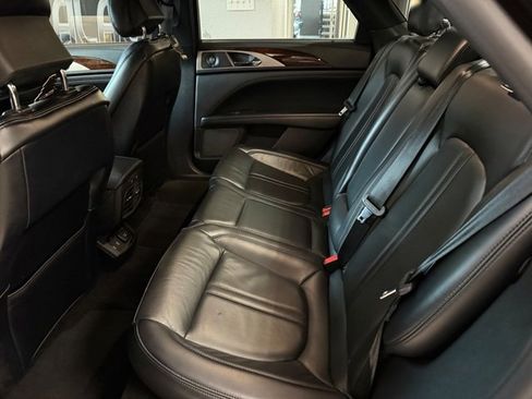 Used 2019 Lincoln MKZ Reserve w/ Reserve Plus Package image 10