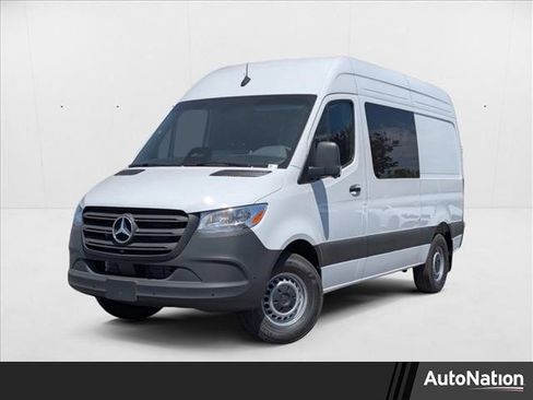 New 2025 Mercedes-Benz Sprinter 2500 image 1