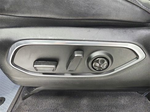 Used 2022 Jeep Wagoneer Series III image 20