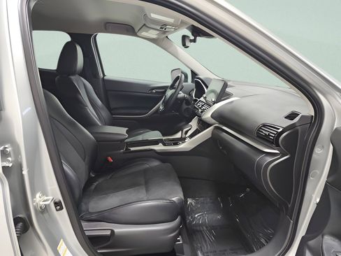 Used 2024 Mitsubishi Eclipse Cross SE image 16