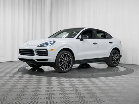 Certified 2020 Porsche Cayenne S image 28