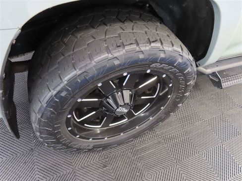 Used 2023 Toyota 4Runner TRD Off-Road Premium w/ Moonroof Package AWD/4WD image 8