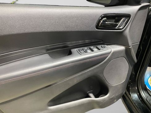 Used 2021 Dodge Durango R/T w/ Blacktop Package AWD/4WD image 11