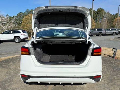 Used 2025 Nissan Altima 2.5 SV image 29