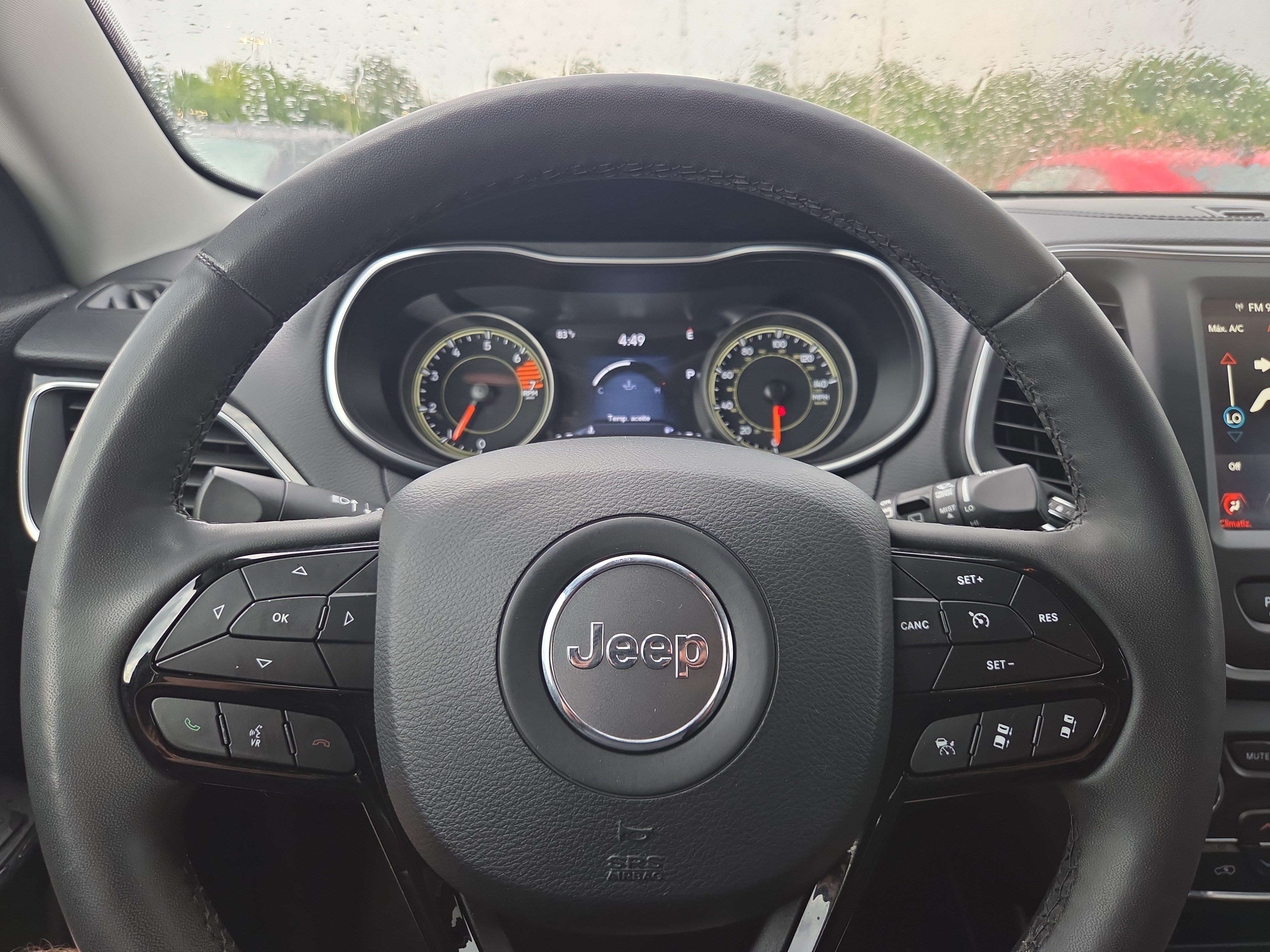 Used 2023 Jeep Cherokee Altitude Lux AWD/4WD image 10