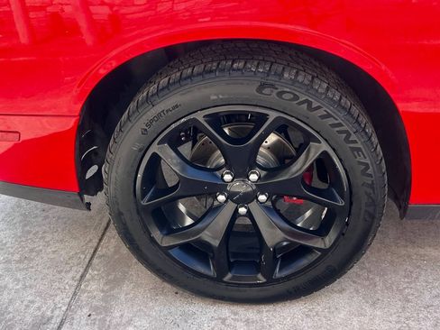 Used 2015 Dodge Challenger SXT Plus w/ Premium Sound Group RWD image 10
