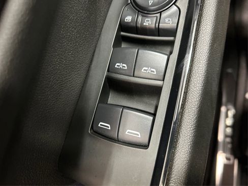 Used 2024 GMC Sierra 2500 AT4 w/ AT4 Premium Plus Package AWD/4WD image 30