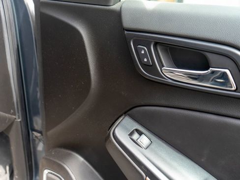 Used 2019 Chevrolet Tahoe LT AWD/4WD image 11